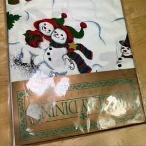 Tobin Home vintage Holiday Collection Snowman Table Cloth Christmas NWT